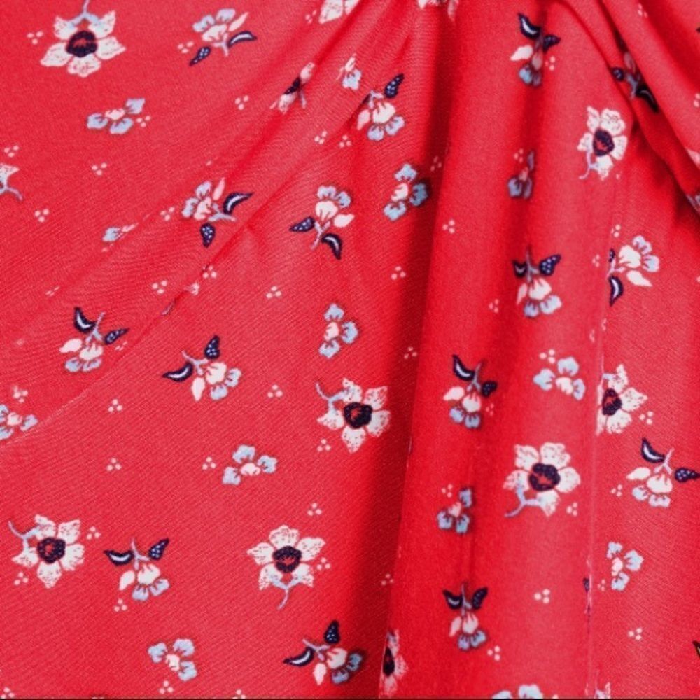 Red Floral printed Halter Top - Picture 5 of 6